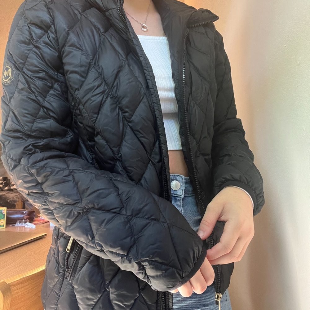 LIKE NEW MICHAEL KORS DOWN JACKET